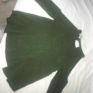 Green long sleeve shirt with open back